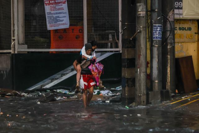 台风带来12级大风 大暴雨 部分地区停运停课 多地受影响严阵以待