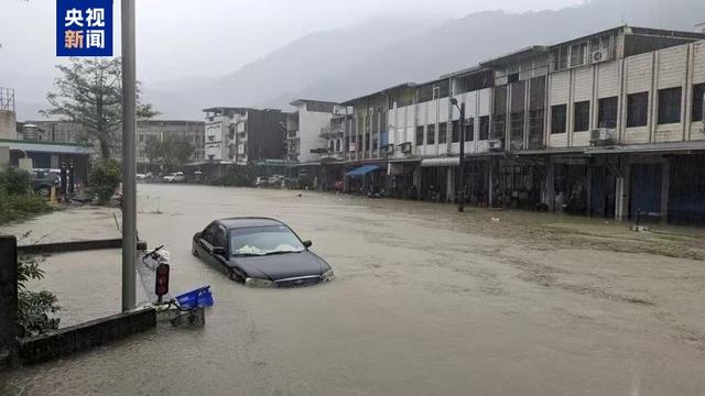 遭暴雨侵袭 台湾水利部门对宜兰一镇发布淹水最高警戒